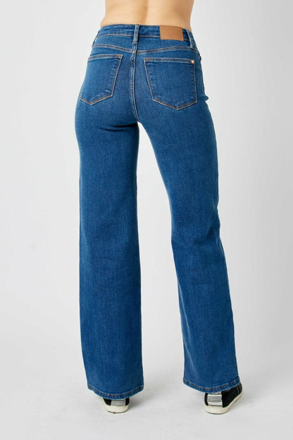 Judy Blue Full Size High Rise Straight Jeans.