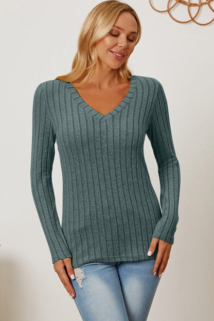 Versatile ribbed v-neck long sleeve tee for every occasion