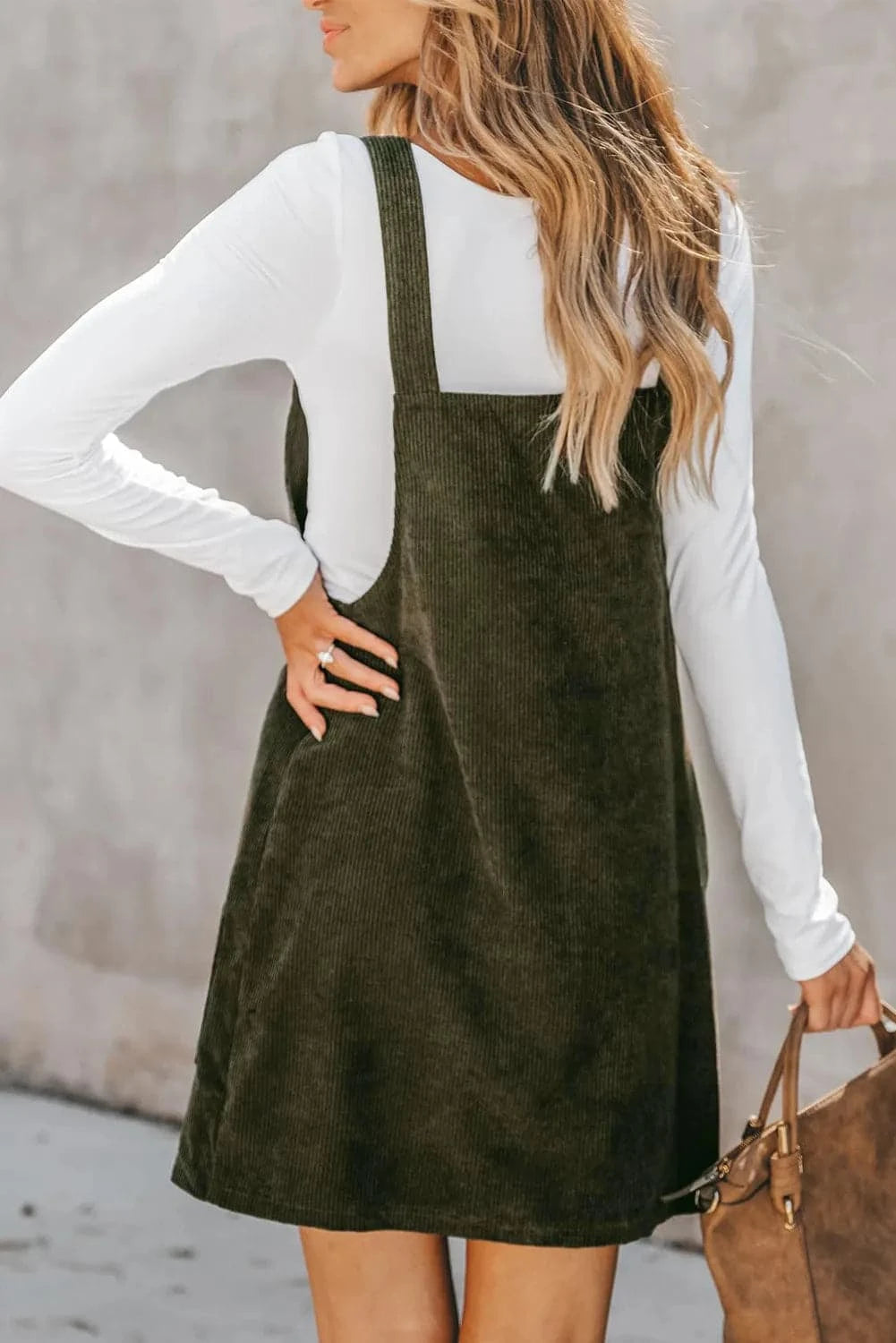 Pocketed Square Neck Wide Strap Overall DressFeatures: Pocketed
Sheer: Opaque
Stretch: No stretch
Body: Not lined
Material composition: 100% polyester
Care instructions: Machine wash cold. Tumble dry low.
ImporLove Salve Pocketed Square Neck Wide StrapCasual Dresses