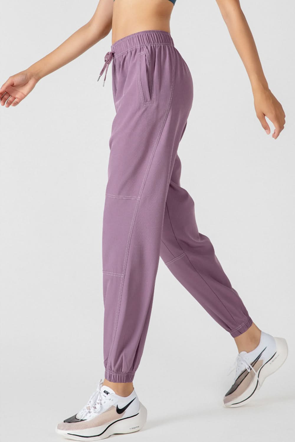 Essential Comfort Drawstring Joggers with Convenient Pockets