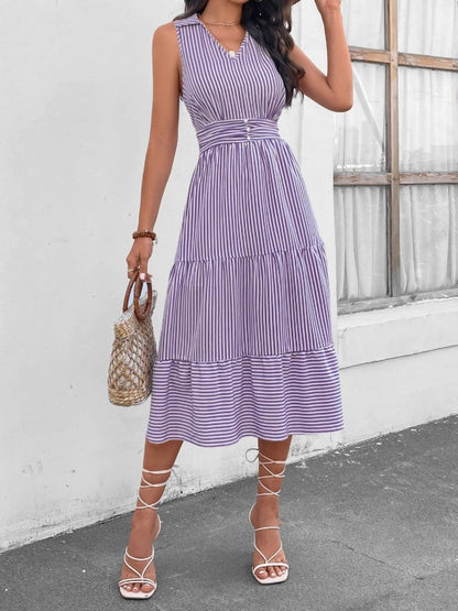 Chic striped midi dress with collar