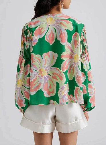 Blooming Pleats Puff Sleeve Blouse