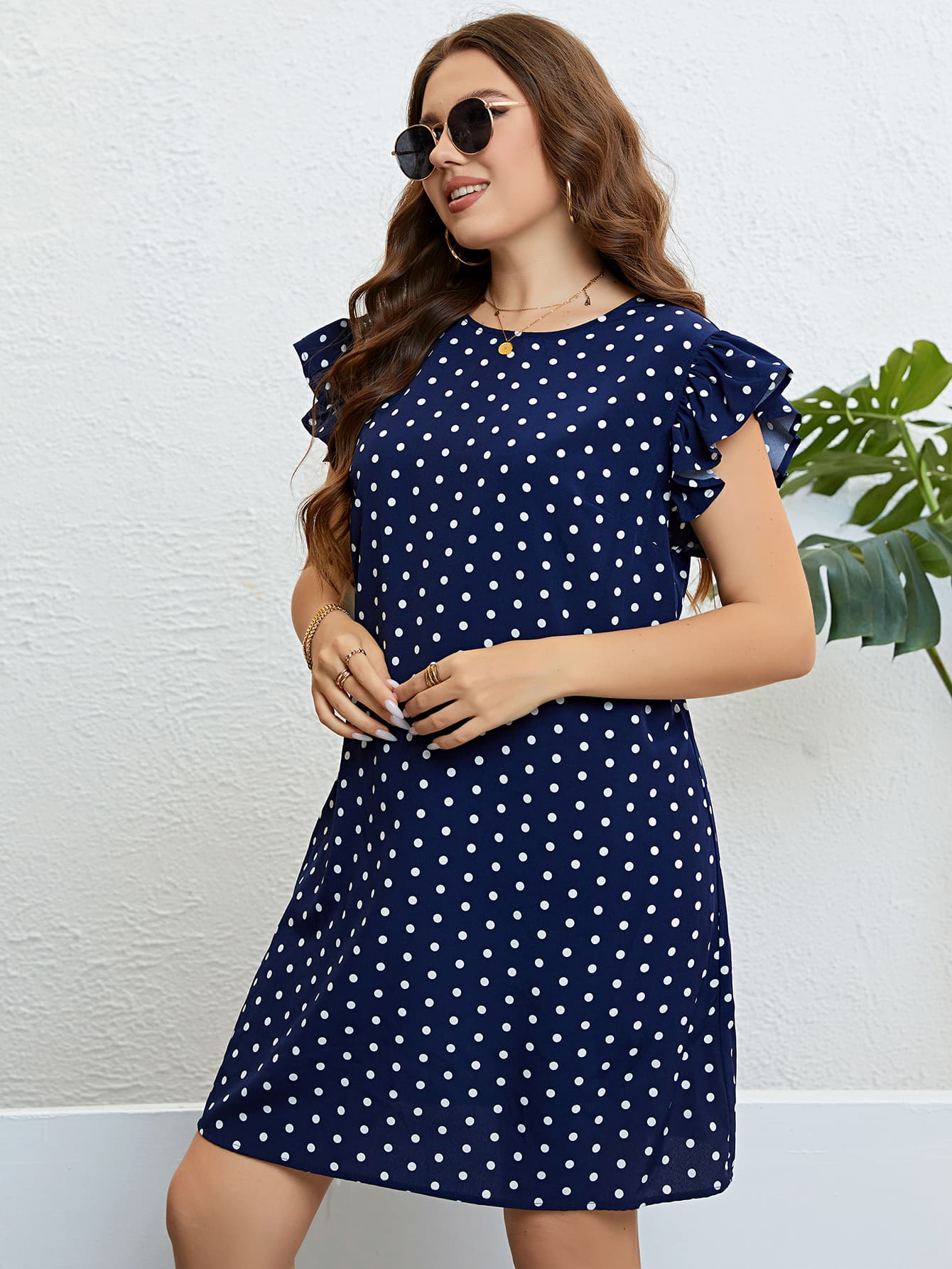 Plus Size Polka Dot Round Neck Dress.