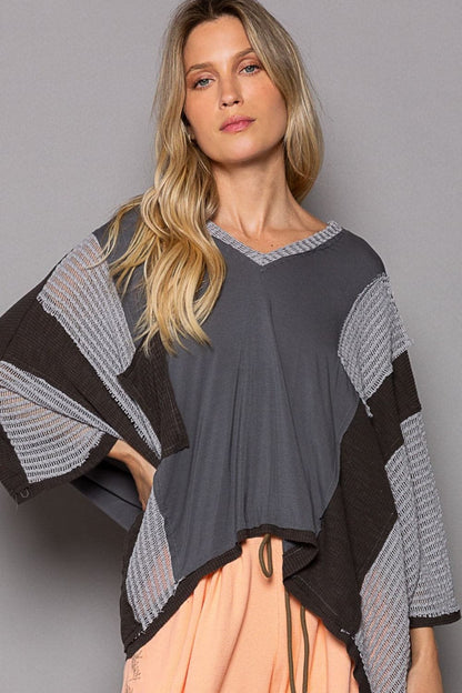 POL High-Low Contrast V-Neck Top.