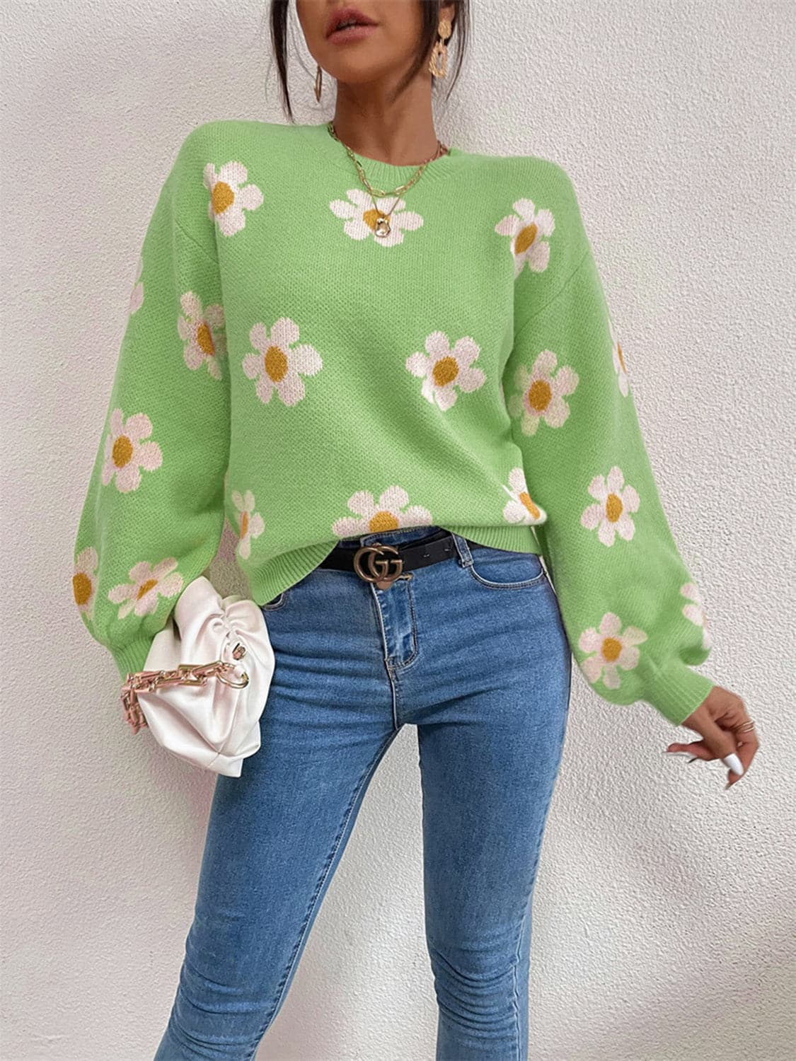 Flower Round Neck Latern Sleeve Sweater.