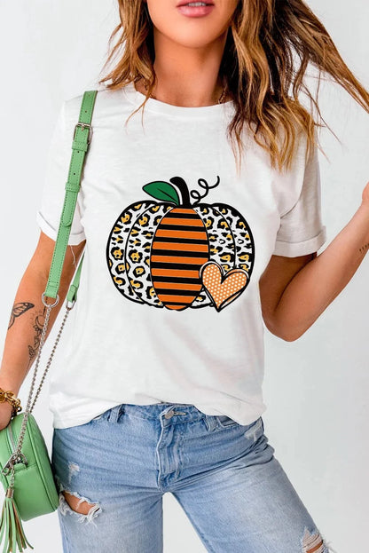 Fall-inspired pumpkin graphic tee for cozy autumn days