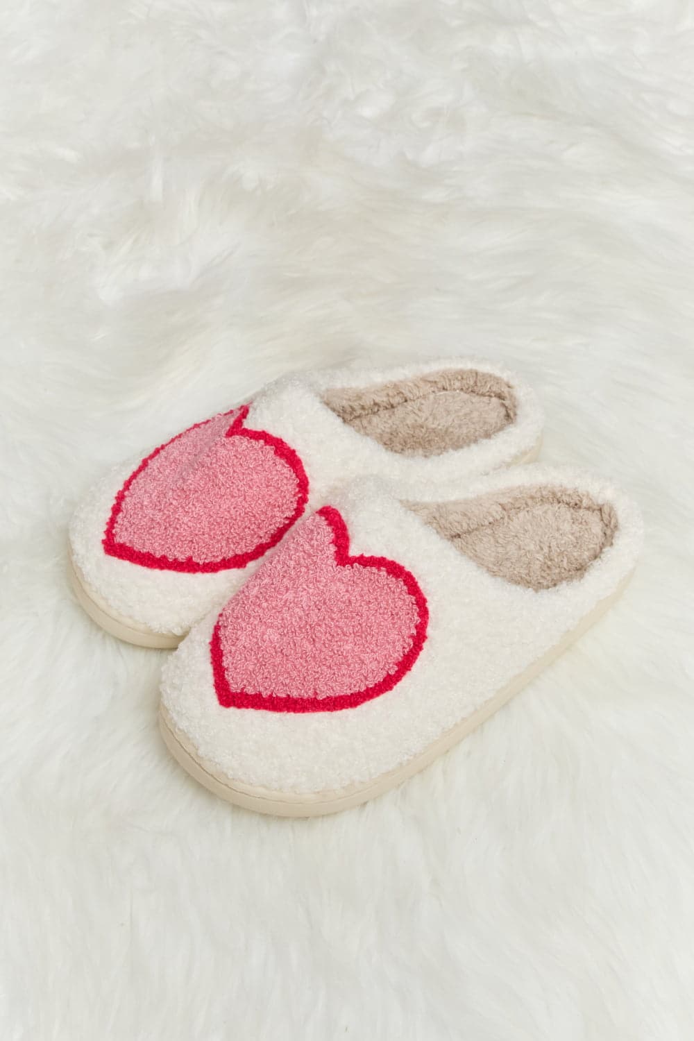 Melody Printed Plush Slide Slippers.