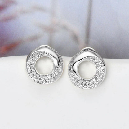 925 Sterling Silver Inlaid Moissanite Stud Earrings.