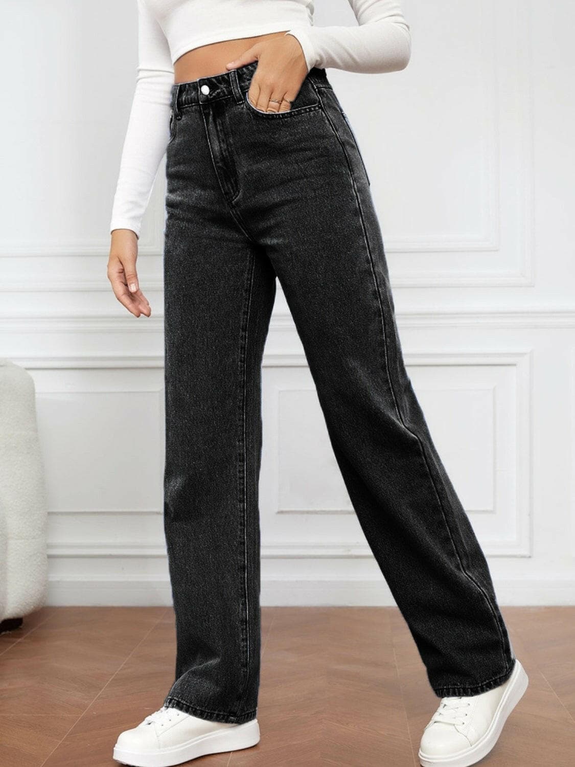 High Waist Straight Jeans.