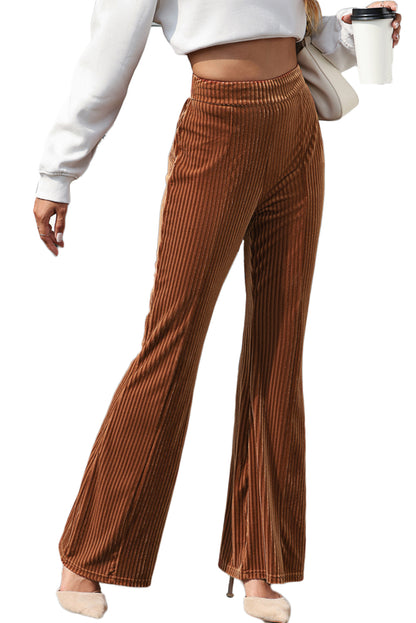 Chic high-waisted flare corduroy pants in chestnut brown