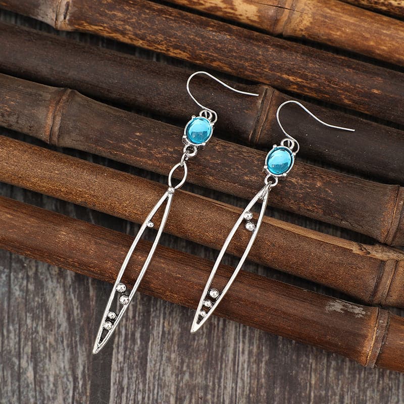 Alloy Rhinestone Asymmetric Earrings.