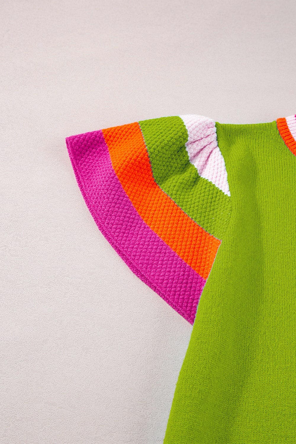 Color Block Round Neck Knit Top.