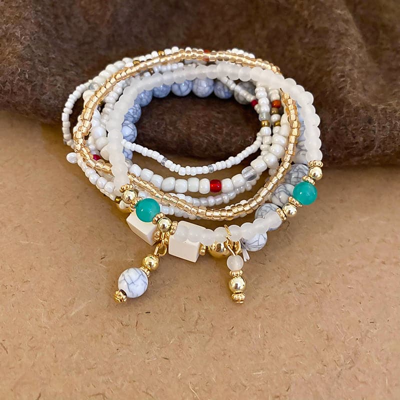 Chic resin rice bead bracelet for stylish accessorizing