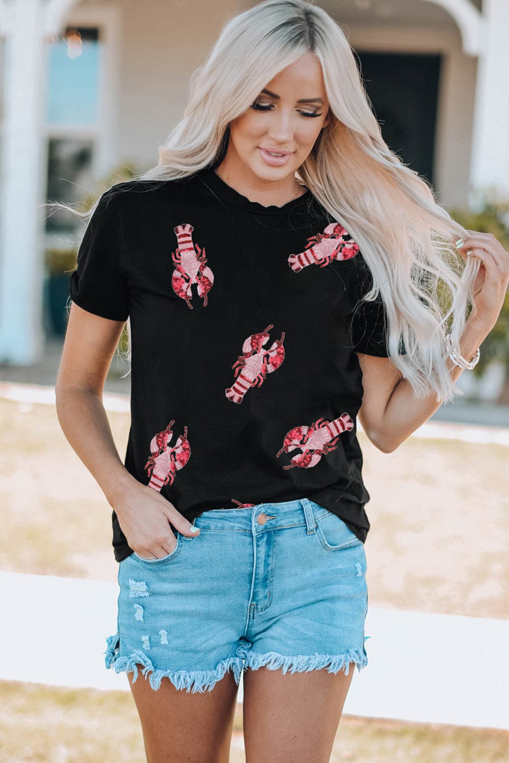 Lobster Print Round Neck Short Sleeve T-Shirt.