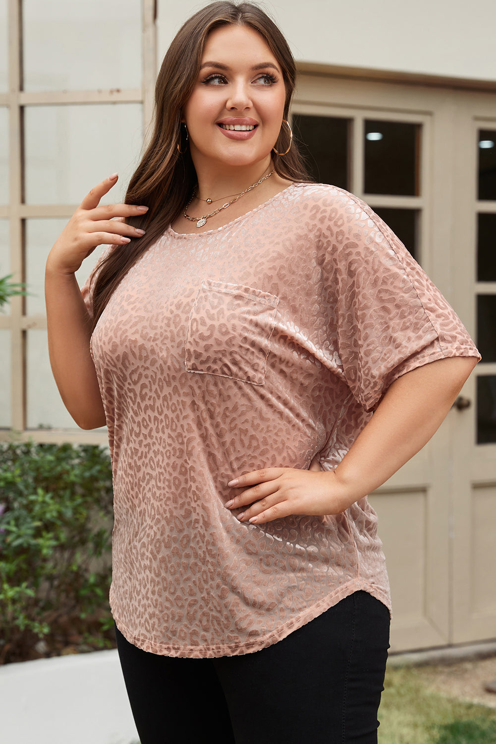 Khaki leopard print oversized tee for stylish comfort