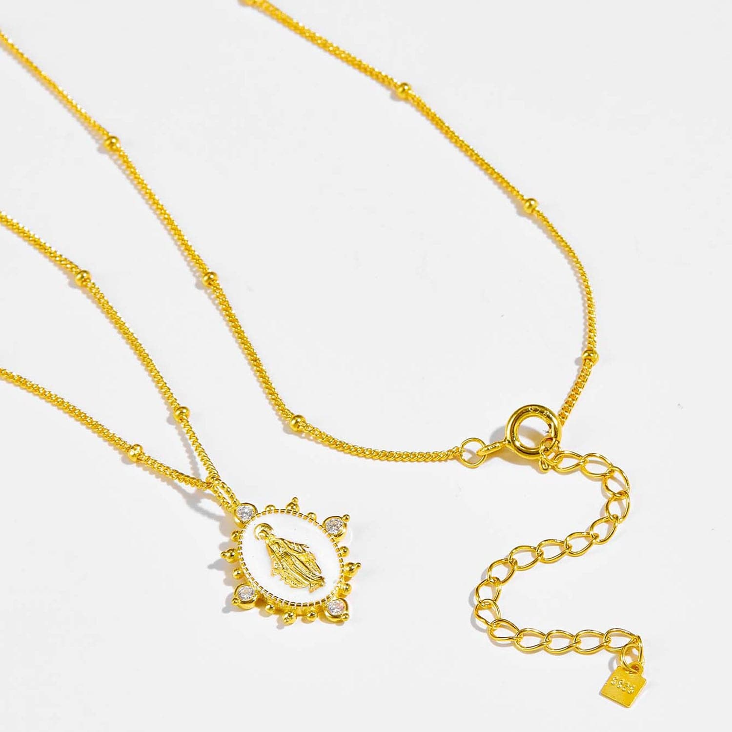 18K Gold-Plated Spring Ring Closure Pendant Necklace.