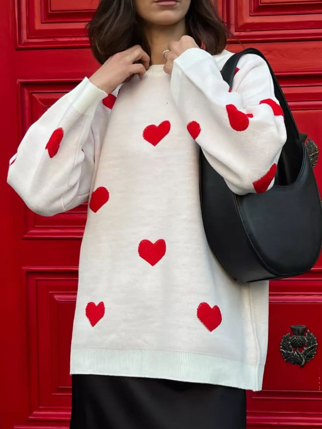 Cozy heart-shaped round neck sweater with dropped shoulders