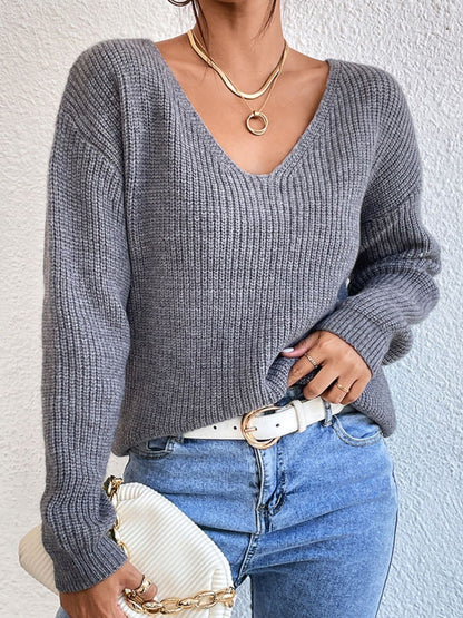 Lace detailed crisscross v-neck sweater with long sleeves