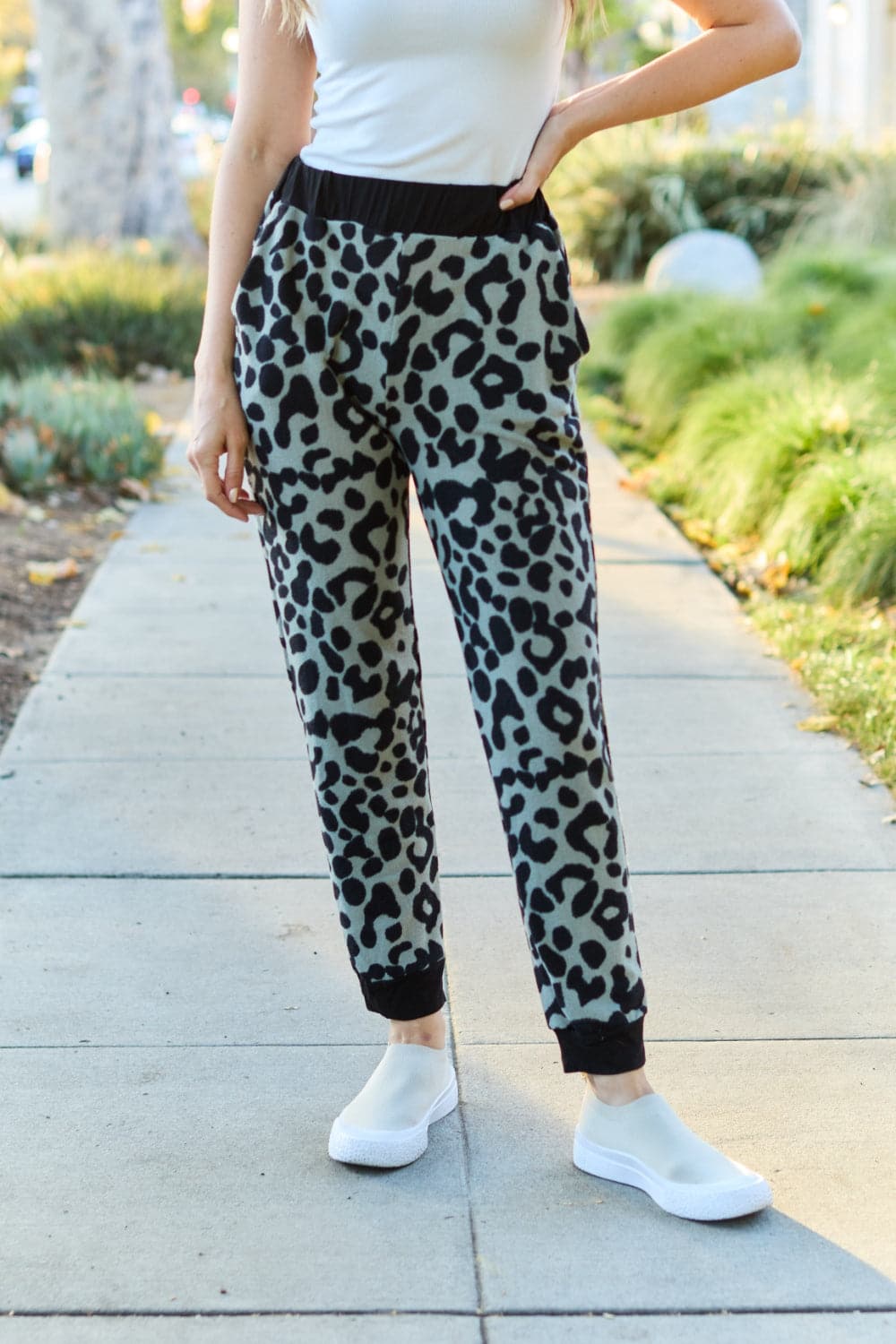 Celeste Design Full Size Leopard Contrast Sweatpants.