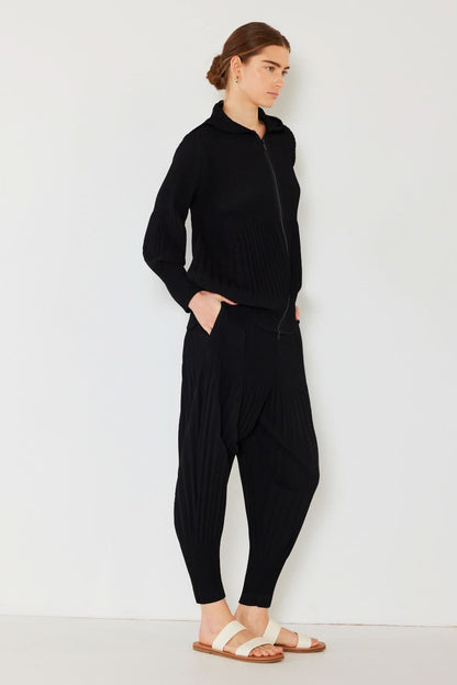 Unisex Pleated Aladdin-Inspired Flowing Plisse Pants