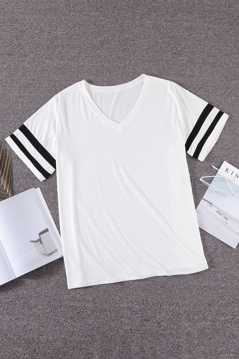 Chic white plus size v-neck t-shirt with stripe detailing