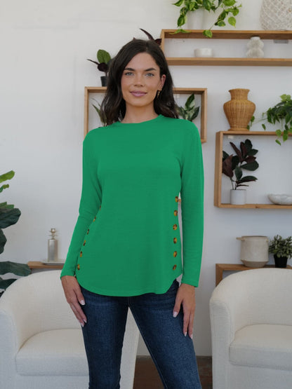 Elegant long sleeve tee with buttons