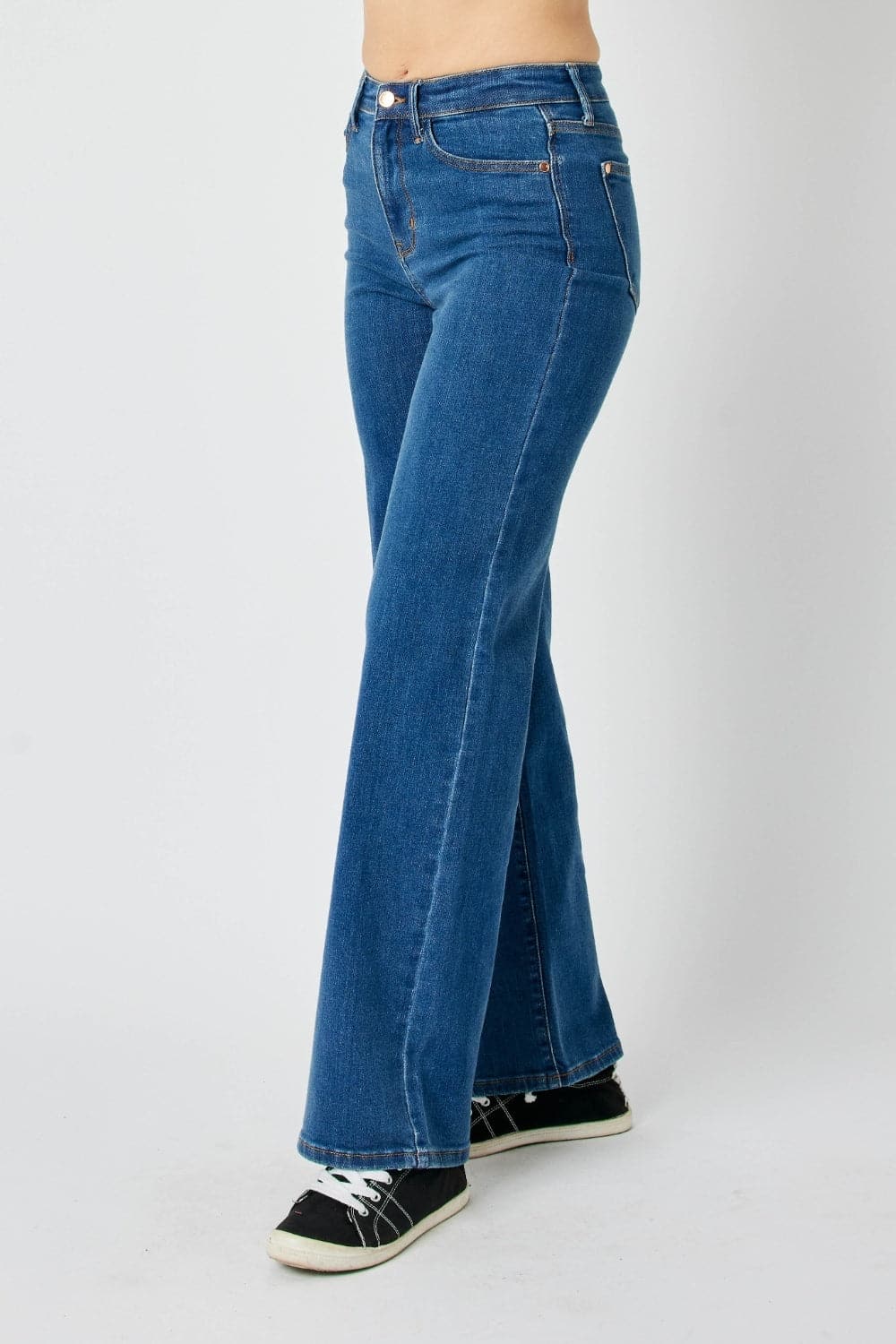 Judy Blue Full Size High Rise Straight Jeans.