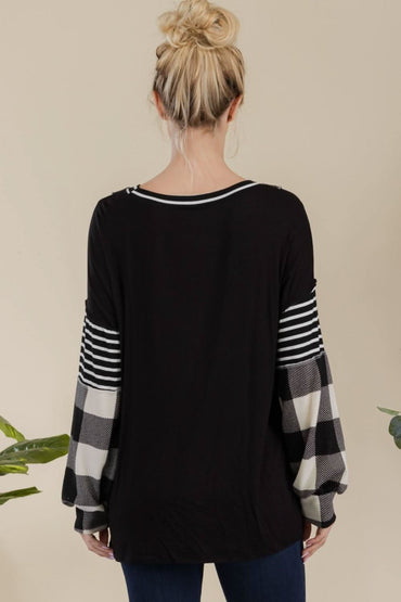 Love Salve Celeste Full Size Color Block Exposed Seam T-Shirt Black/White Plaid/XL