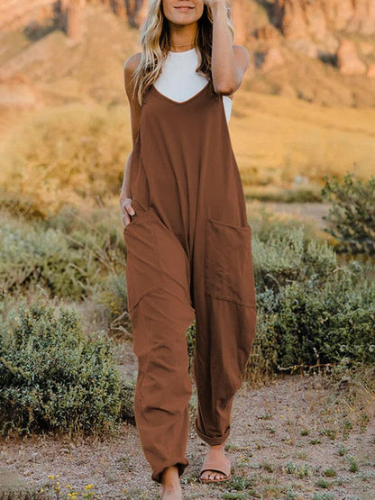 Double Take Full Size Sleeveless V-Neck Pocketed JumpsuitElevate Your Wardrobe with the Double Take Full Size Sleeveless V-Neck Pocketed Jumpsuit
 Discover the perfect blend of style and practicality with our Double Take JLove Salve Full Size Sleevelessusa