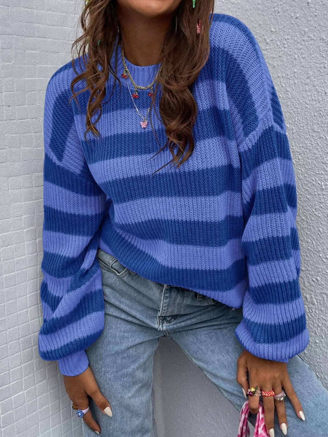 Cozy honey striped long sleeve sweater with round neck