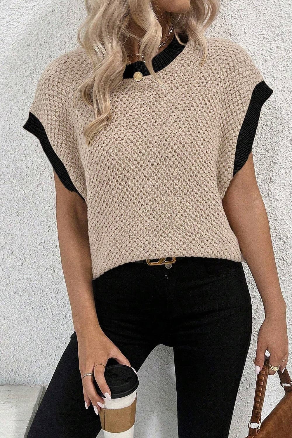 Contrast Round Neck Cap Sleeve Knit Top.