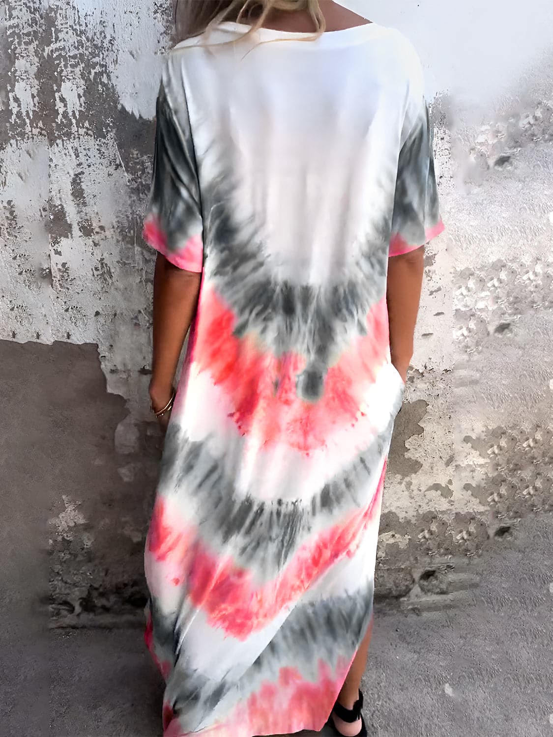 Full Size Pocketed Tie-Dye Short Sleeve Dress.