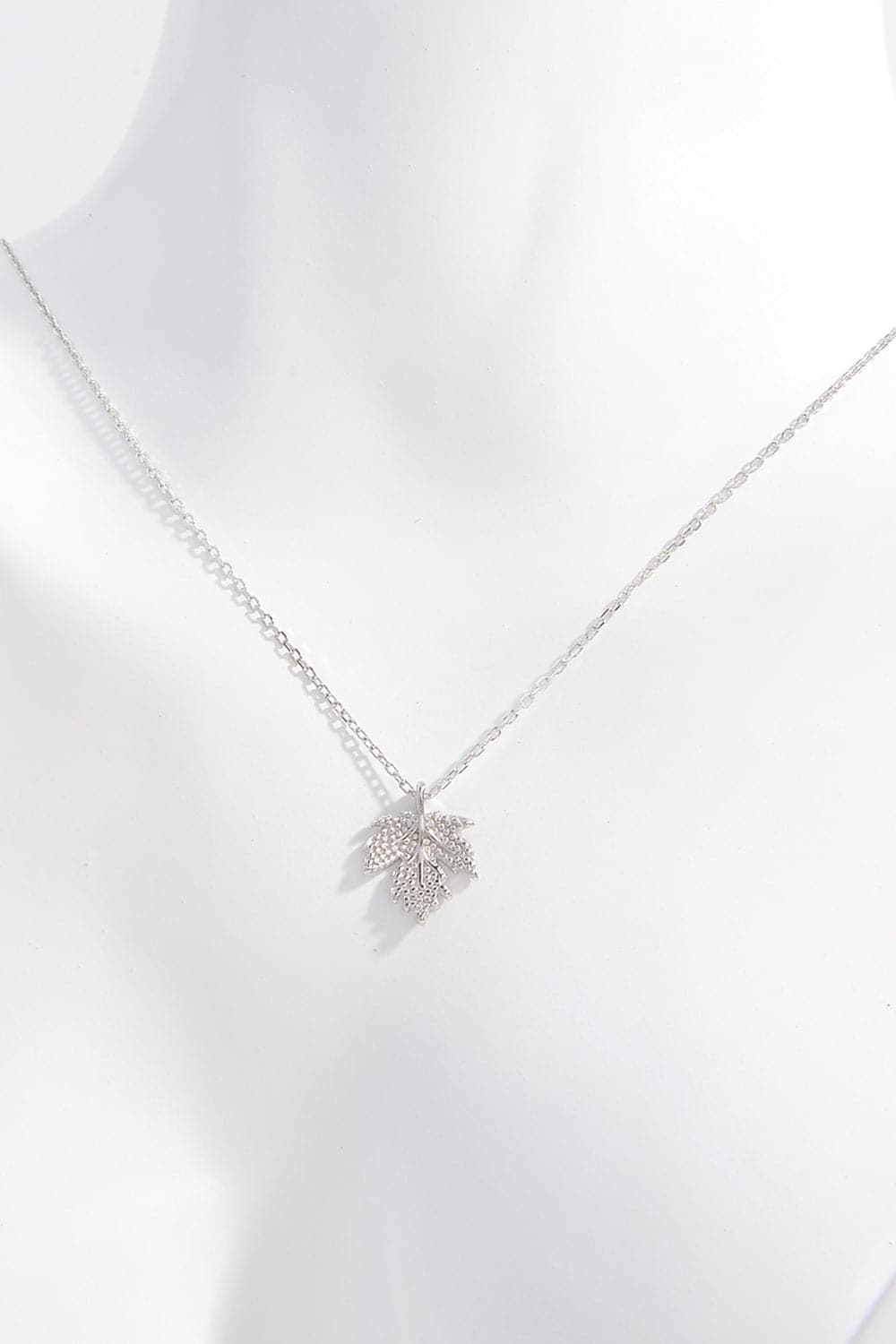 925 Sterling Silver Zircon Maple Leaf Necklace.