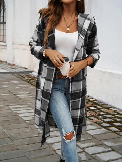 Chic plaid hooded coat with pockets