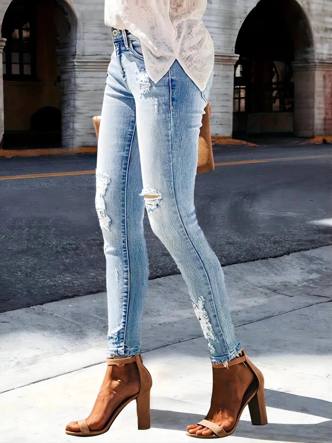 Distressed Skinny Jeans Coco’s Tee Boutique