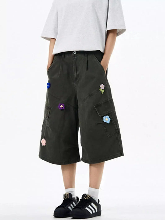 Men's Floral Appliqued Wide-Leg Cargo Shorts Simply Love