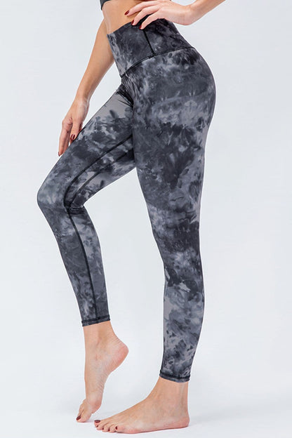 Wide Waistband Slim Fit Active Leggings.