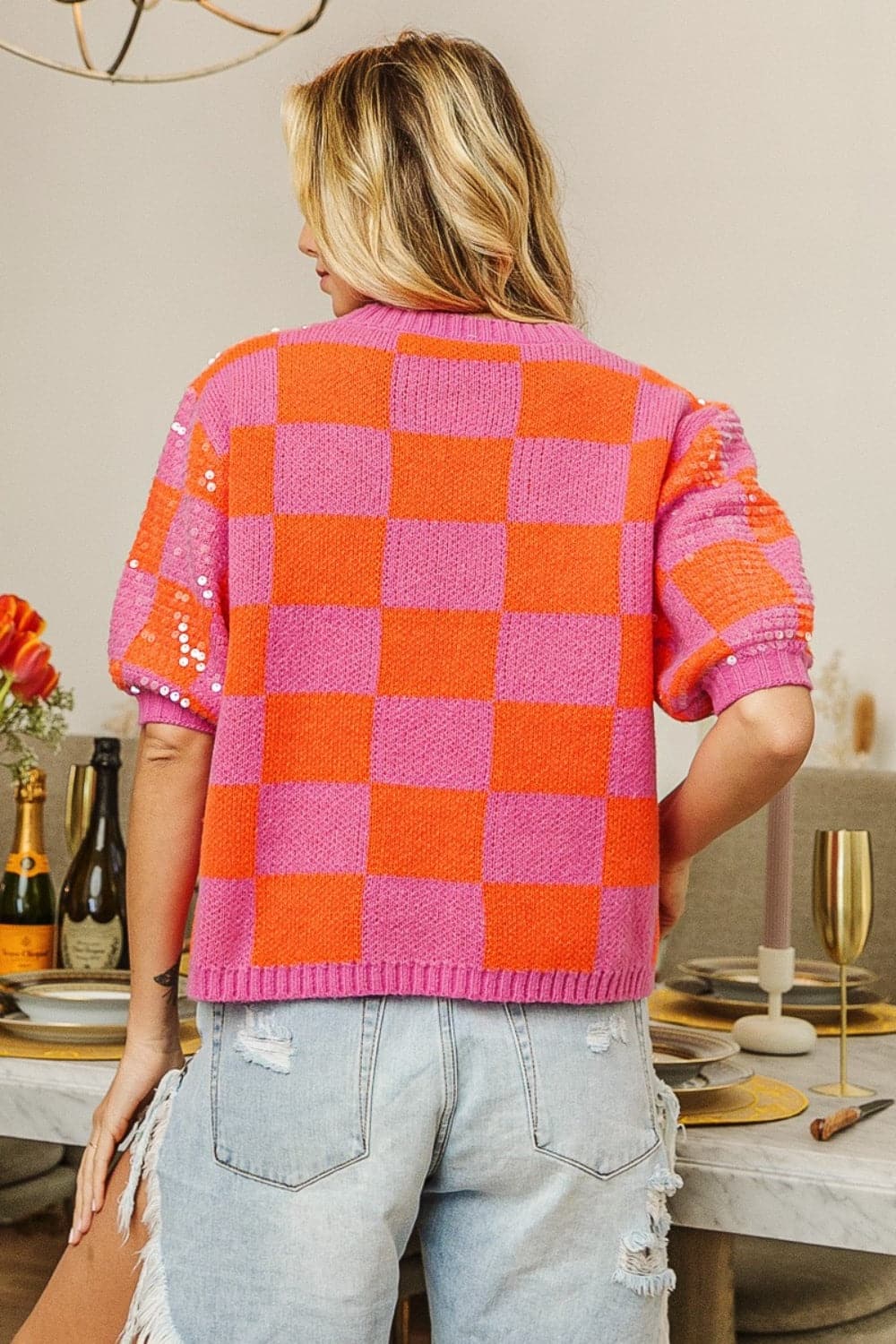 Sparkling checkered sequin sweater with short sleeves