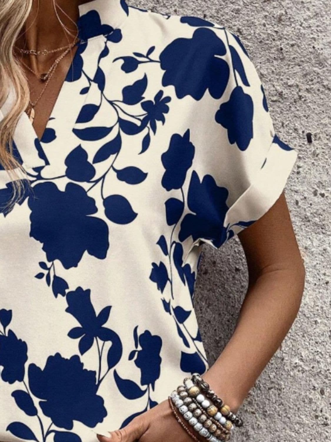 Flower Notched Short Sleeve Blouse.