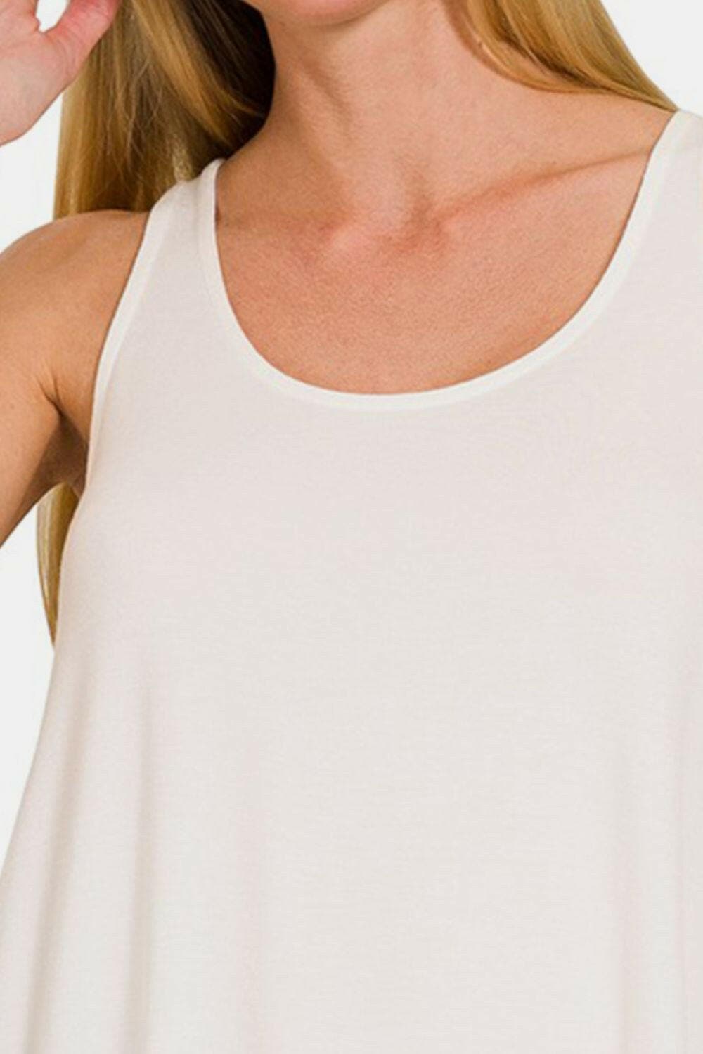 Zenana Round Neck Flowy Hem Tank.