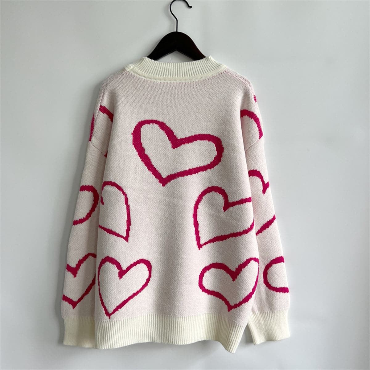 Heart Pattern Long Sleeve Sweater.