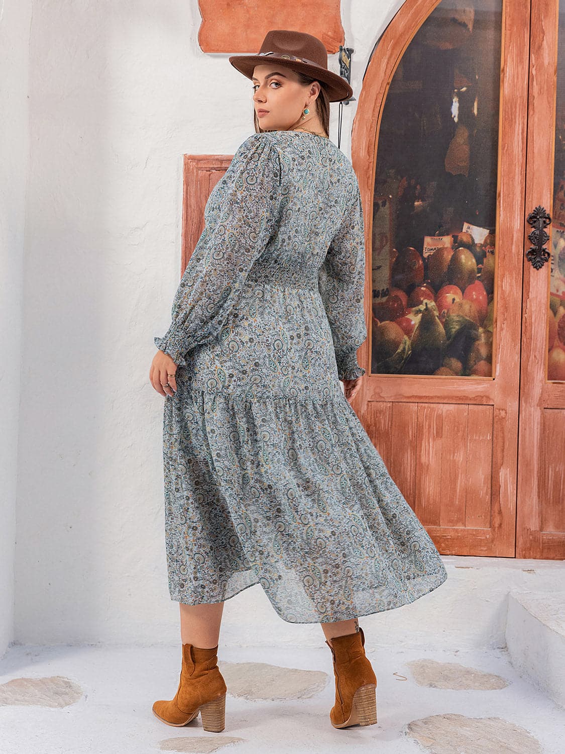 Plus Size V-Neck Long Sleeve Midi Dress.