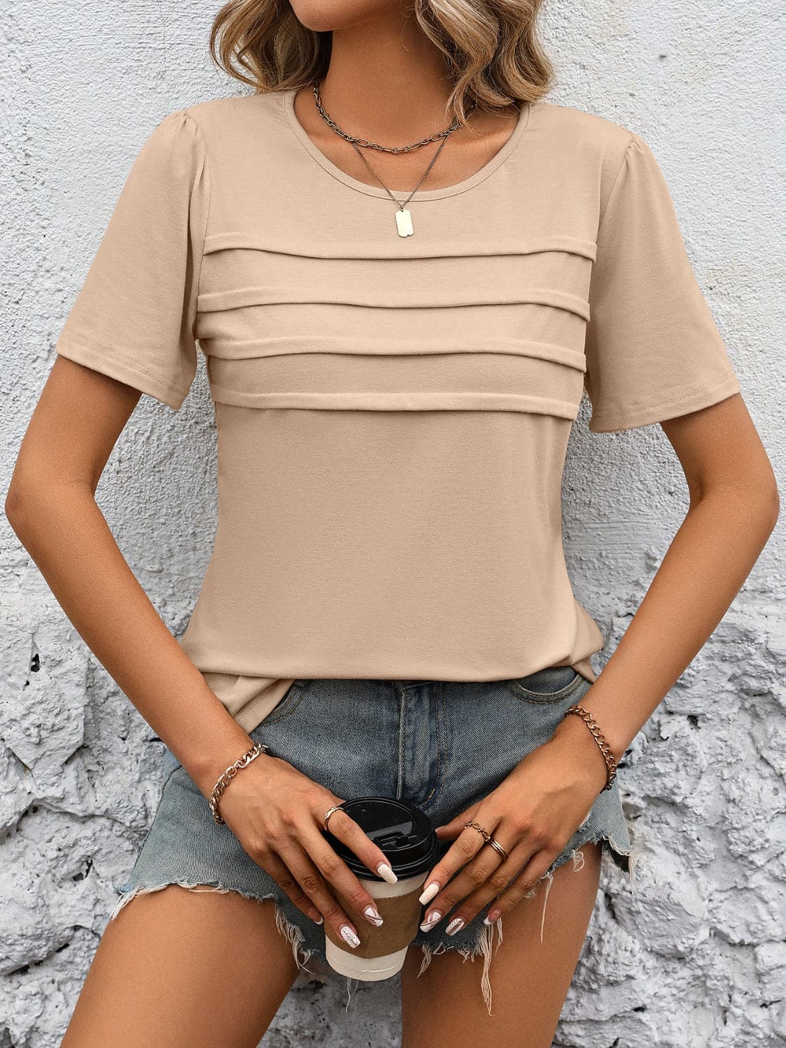 Round Neck Short Sleeve Top.