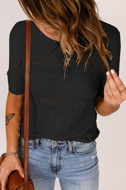 Round Neck Short Sleeve Knit Top.