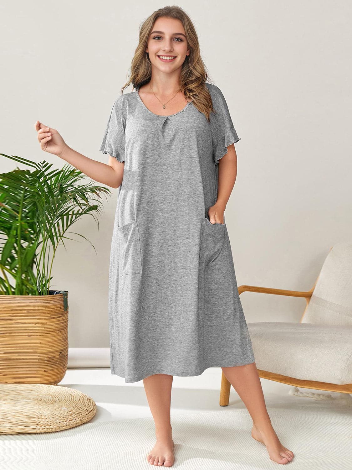 Plus Size Round Neck Short Sleeve Lounge Dress.