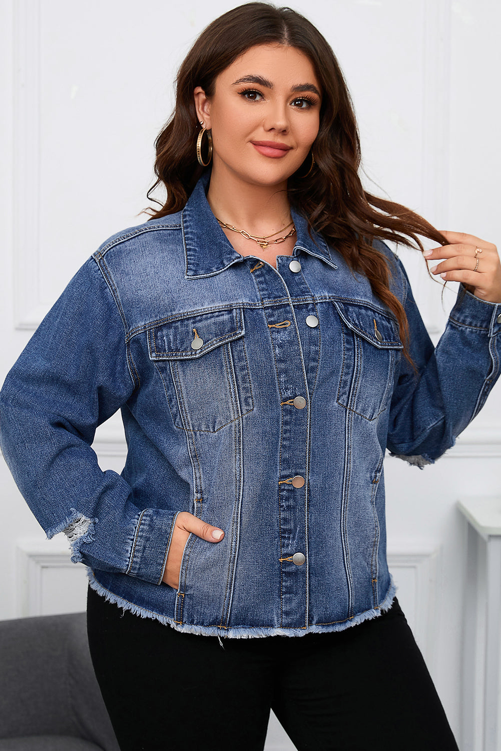 Chic dark blue plus size distressed denim jacket with flap pockets