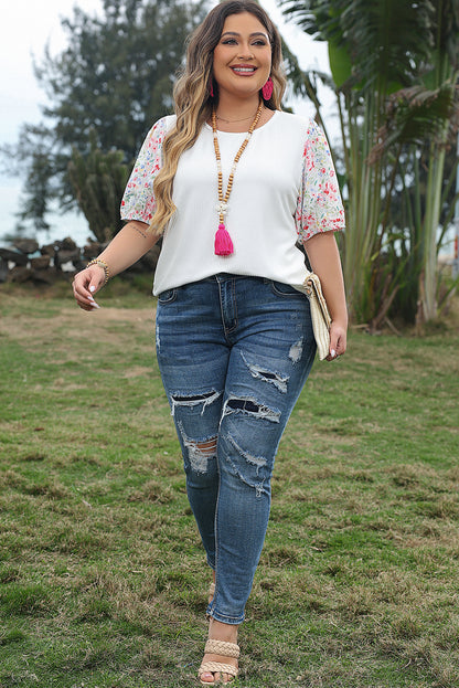 Chic floral puff sleeve plus size ribbed knit blouse in white