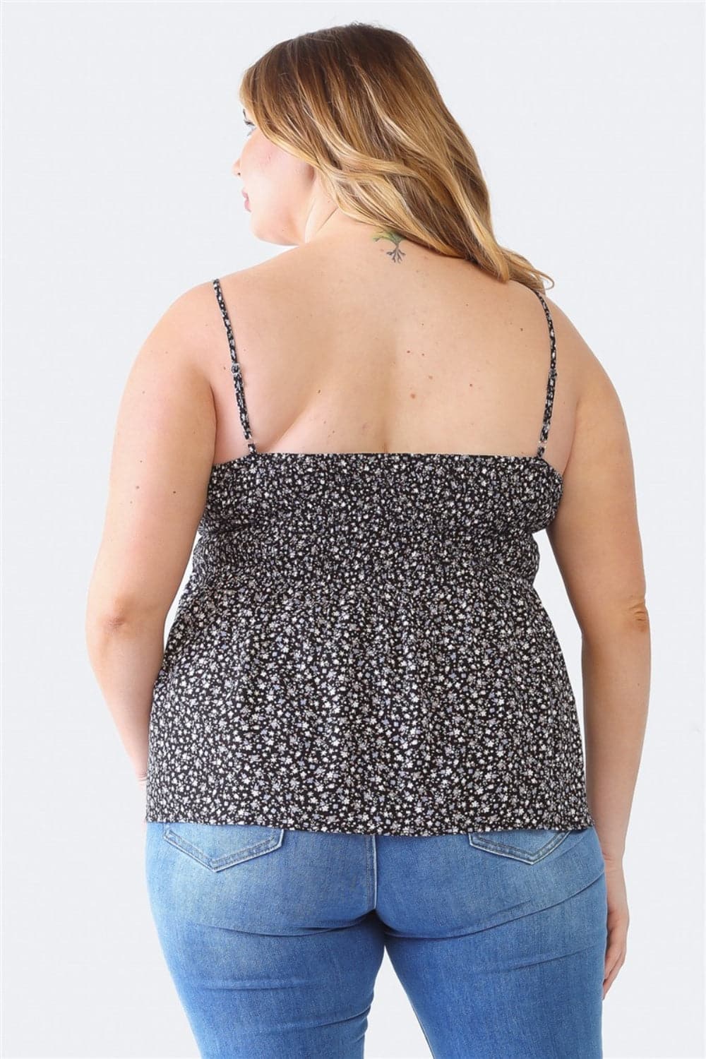 Zenobia Plus Size Frill Smocked Floral Sweetheart Neck Cami.