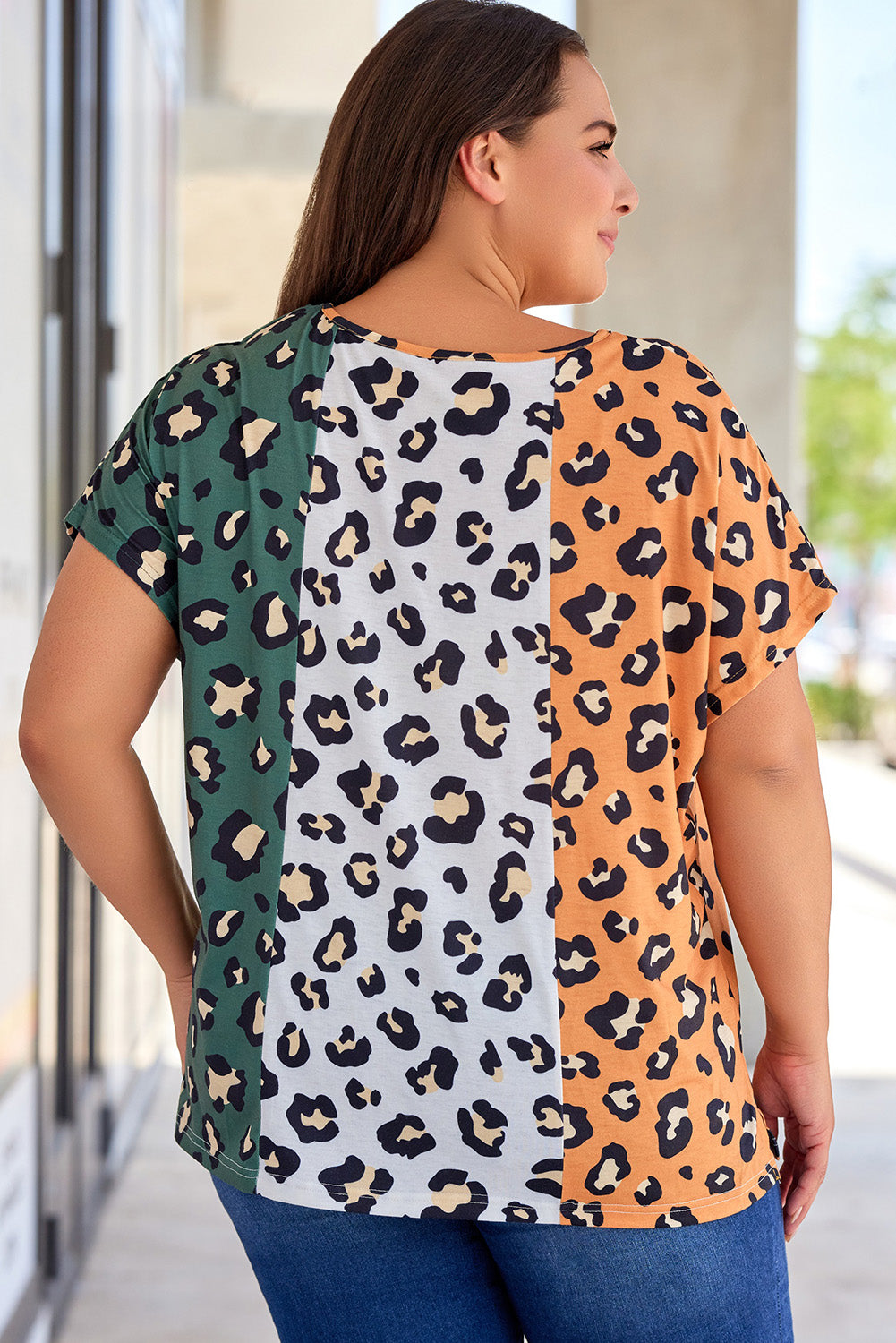 Vibrant yellow plus size leopard print tee for stylish comfort