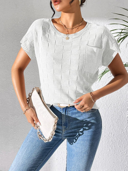 Round Neck Short Sleeve Knit Top.